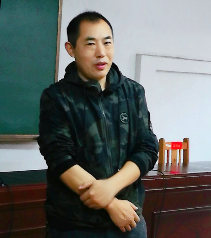 李尚群.jpg