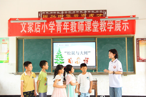 课程.jpg